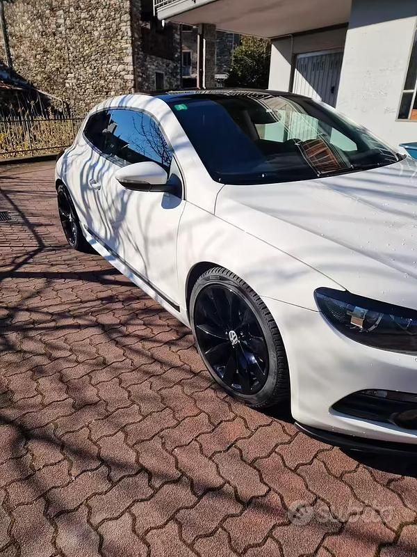 Begagnad VW Scirocco 2014 Vit Sportkupé