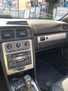 Usata Volvo C70 170 CV (125 kW) 2006 Grigio Cabrio
