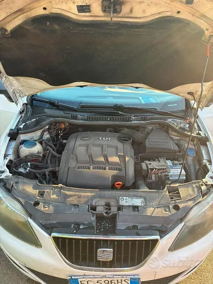 Usata Seat Ibiza ST Reference 69 CV (50 kW) 2011 Bianco Station wagon