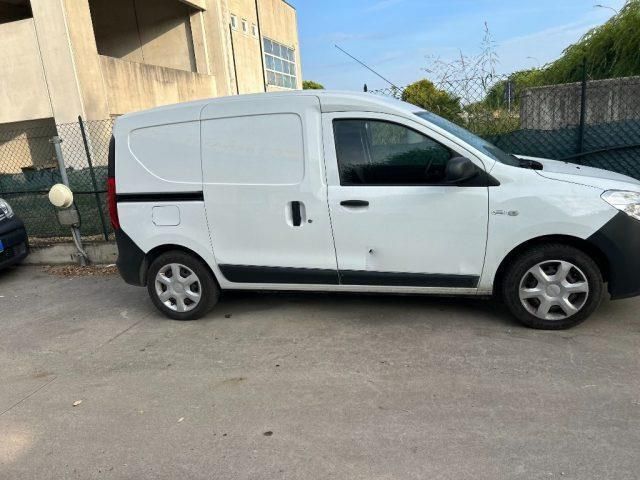 Antracite pastello Usata 2018 Renault Kangoo Life Monovolume | 11.900 € (Molto cara) - Immagine 1/4