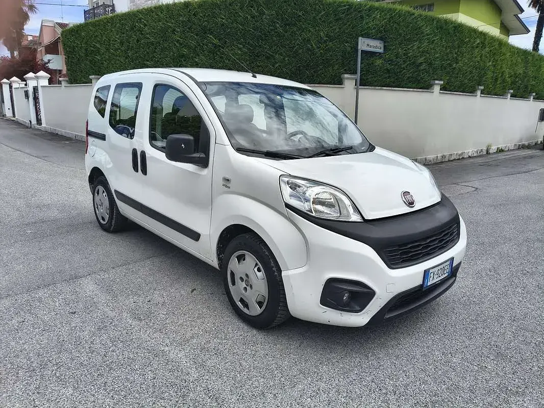 Usata Fiat Qubo Easy 80 CV (58 kW) 2019 Monovolume