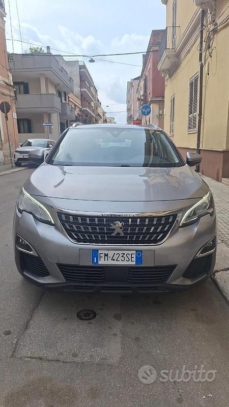 Usata Peugeot 3008 120 CV (88 kW) 2017 Grigio SUV