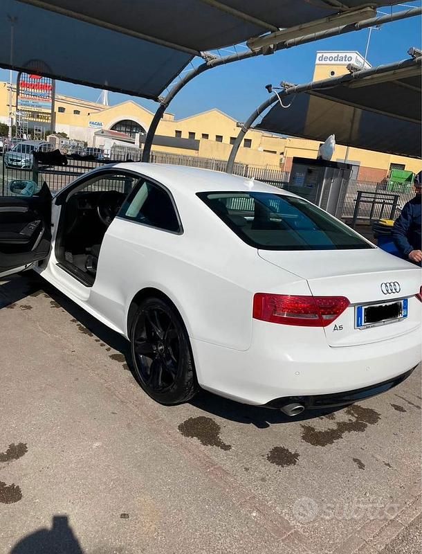 Usata Audi A5 190 CV (139 kW) 2011 Bianco Coupé