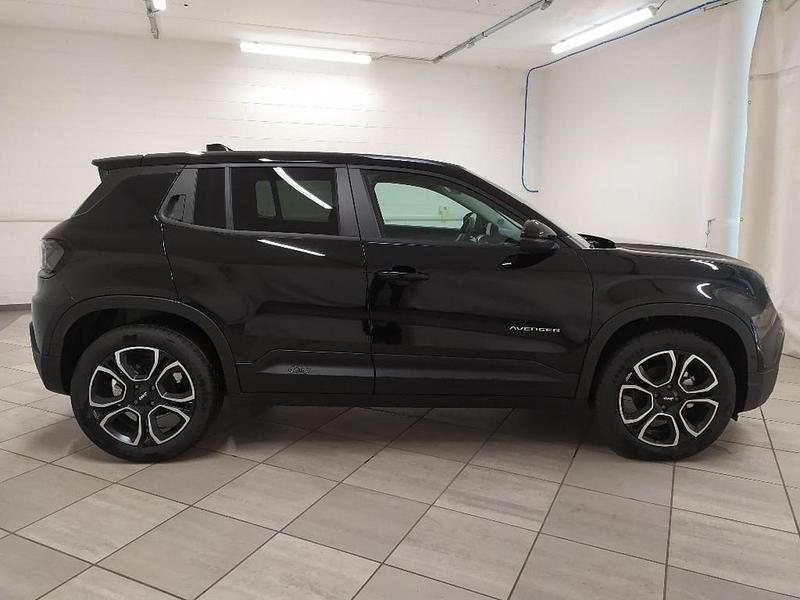 Usata Jeep Avenger Summit 101 CV (74 kW) 2024 Nero SUV