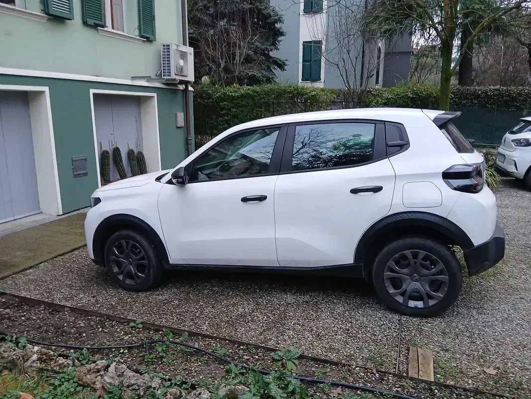 Usata Citroën e-C3 83 kW (113 CV) 2025 Bianco Utilitaria