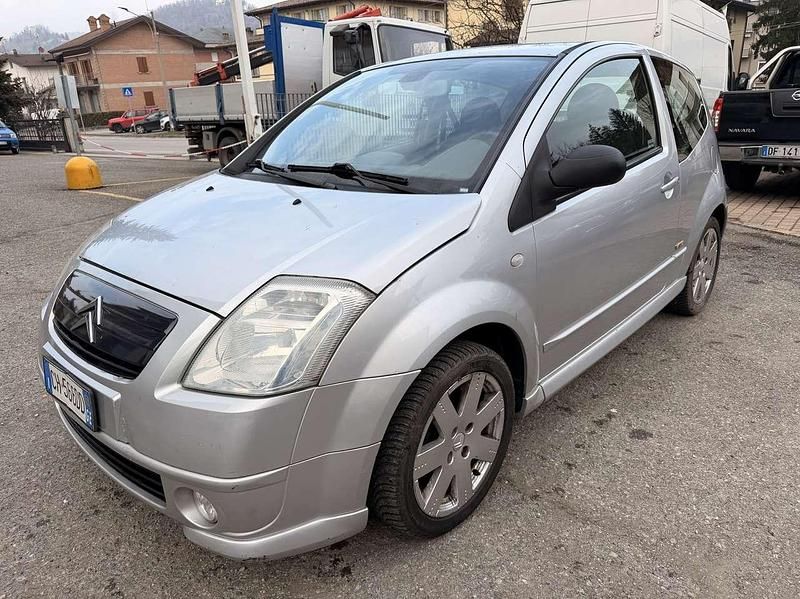 Usata Citroën C2 VTR Sport 109 CV (80 kW) 2003 Argento Utilitaria