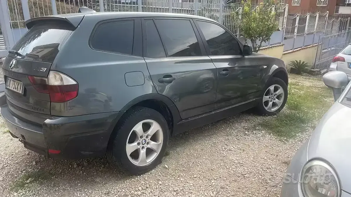 Usata BMW X3 218 CV (160 kW) 2007 Grigio SUV