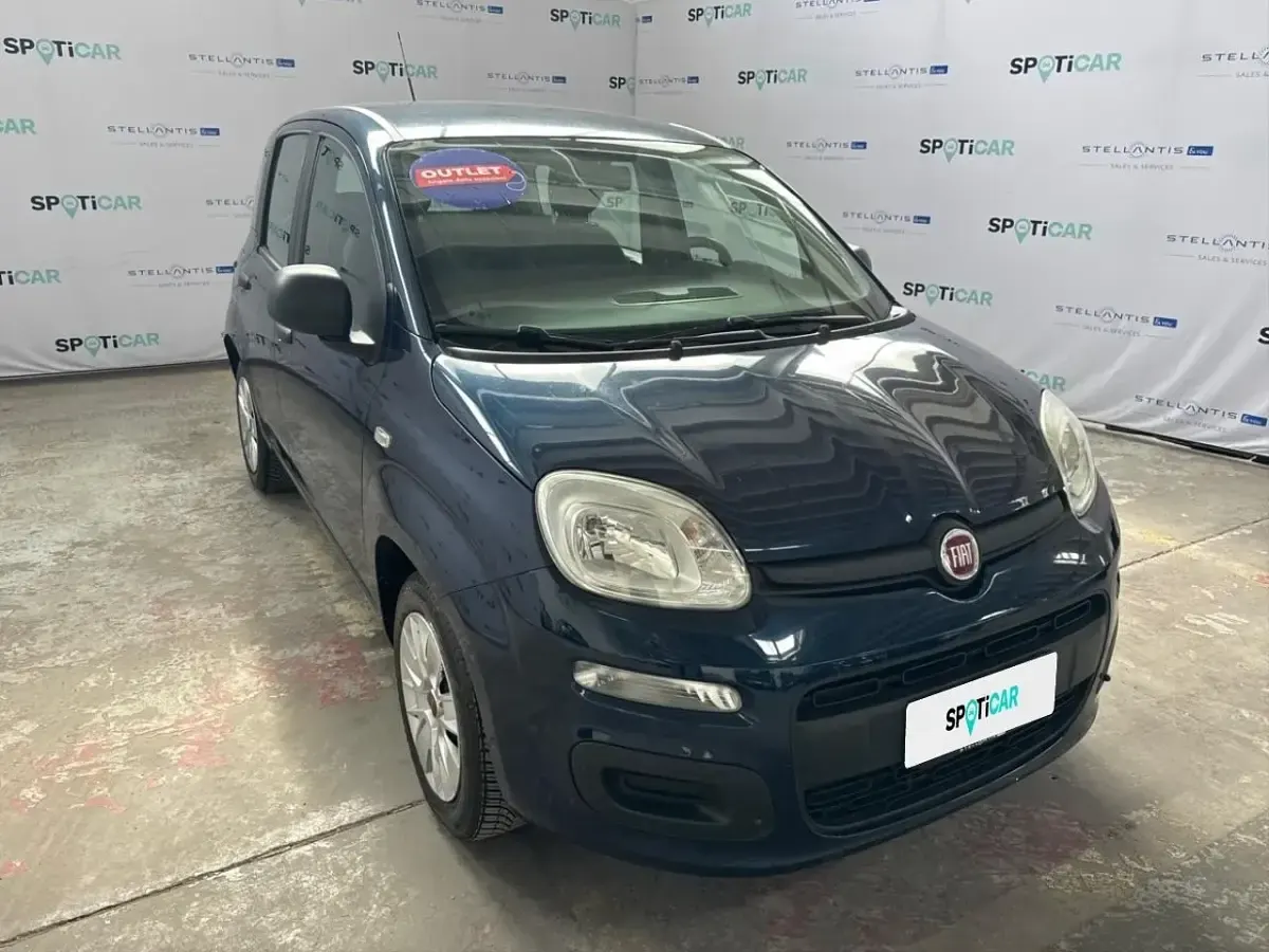 Käytetty Fiat Panda Easy 69 HP (50 kW) 2017 Sininen Viistoperä