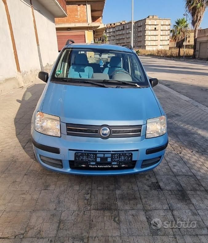 Blu Usata 2005 Fiat Panda Due volumi | 2599 € (Ottimo prezzo) - Immagine 1/4