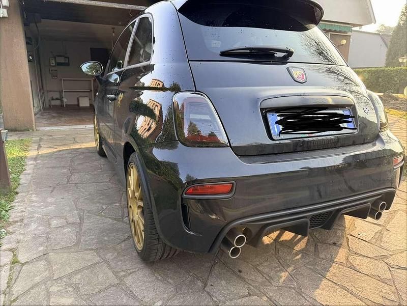 Nuova Abarth 695 190 CV (139 kW) 2025 Utilitaria
