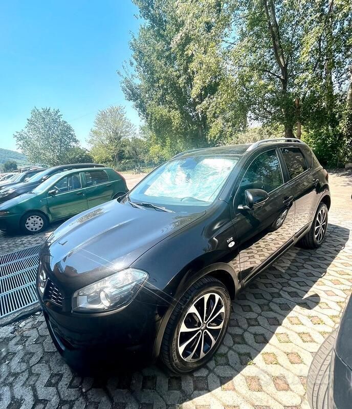 Usata Nissan Qashqai 2012 Nero SUV