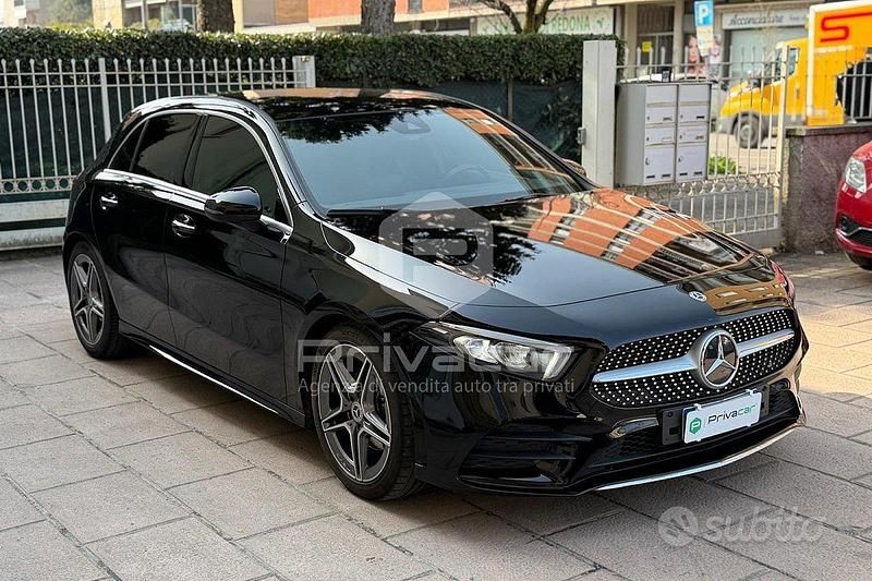 Usata Mercedes A200 Premium 163 CV (119 kW) 2019 Nero Utilitaria