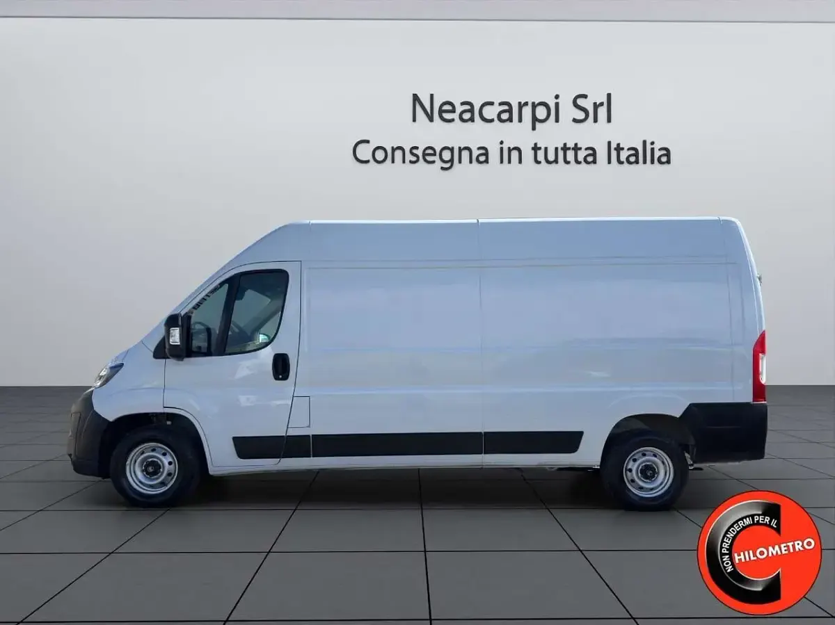 Usata Citroën Jumper 140 CV (102 kW) 2024 Bianco Monovolume