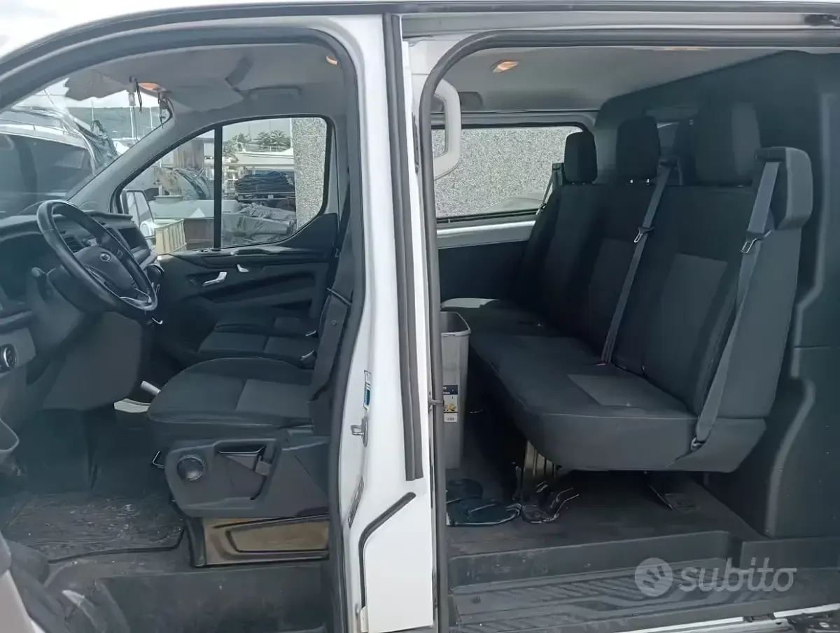 Usata Ford Transit Custom 131 CV (96 kW) 2020 Bianco Berlina