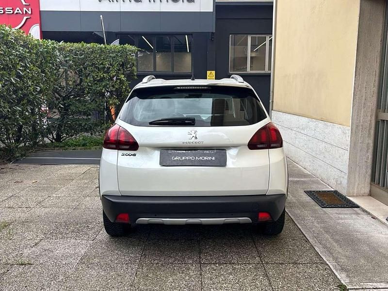 Usata Peugeot 2008 Allure 99 CV (72 kW) 2018 Bianco SUV