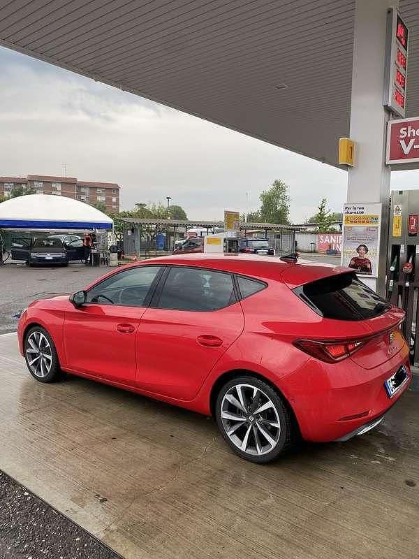 Usata Seat Leon FR 190 CV (139 kW) 2022 Berlina