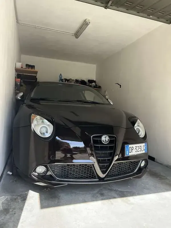 Usata Alfa Romeo MiTo Distinctive 155 CV (114 kW) 2008 Nero Utilitaria