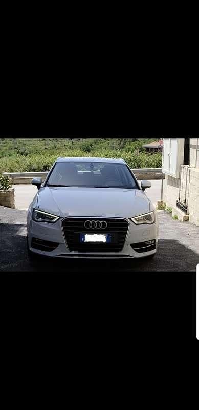 Usata Audi A3 Attraction 105 CV (77 kW) 2014 Berlina