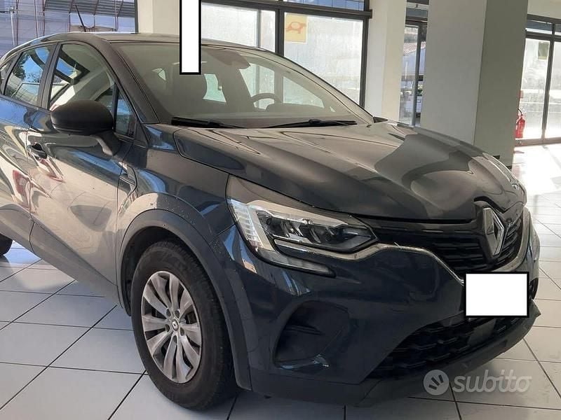 Usata Renault Captur Life 95 CV (69 kW) 2021 Blu SUV