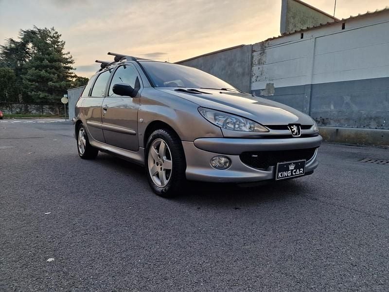 Usata Peugeot 206 88 CV (64 kW) 2005 Grigio Station wagon