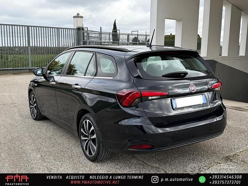 Usata Fiat Tipo Lounge 116 CV (85 kW) 2018 Nero Station wagon
