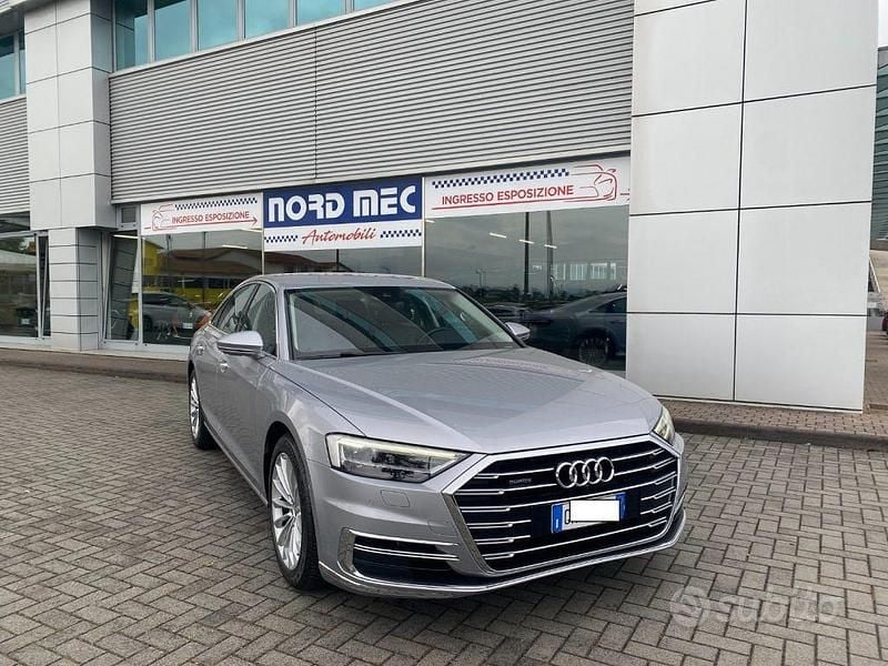 Usata Audi A8 2020 Grigio Berlina