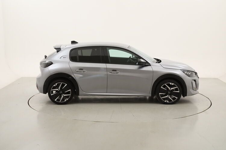 Usata Peugeot 208 GT 136 CV (100 kW) 2024 Utilitaria