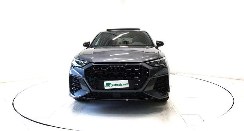 Usata Audi RS Q3 Ambiente 400 CV (294 kW) 2024 Grigio SUV