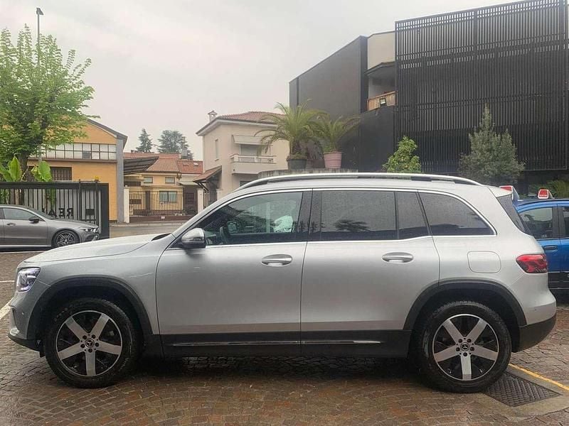Usata Mercedes GLB200 Premium 150 CV (110 kW) 2021 Argento met SUV
