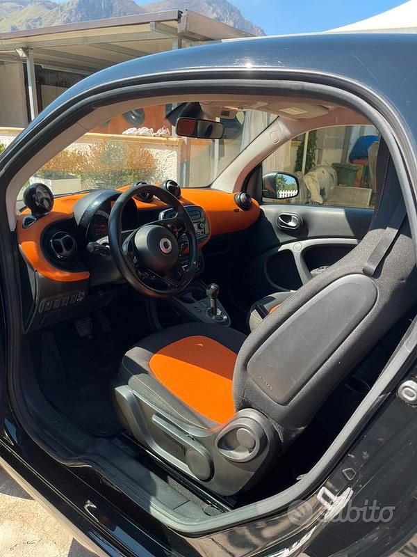Usata Smart ForTwo Coupé 2017 Utilitaria