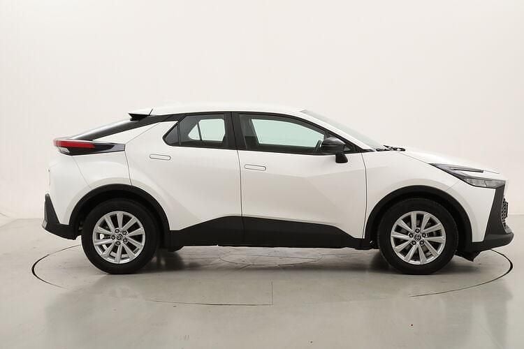 Usata Toyota C-HR Active 140 CV (102 kW) 2024 SUV