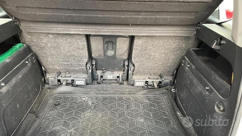 Usata Skoda Roomster Style 90 CV (66 kW) 2011 Bianco Monovolume