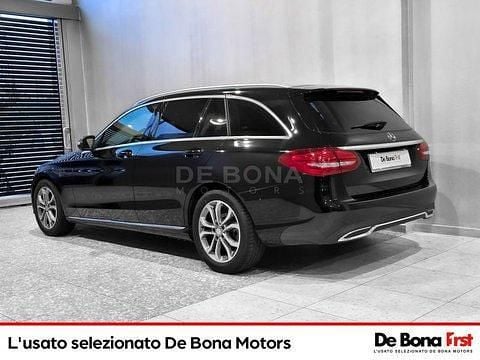 Usata Mercedes 180 116 CV (85 kW) 2017 Nero Berlina