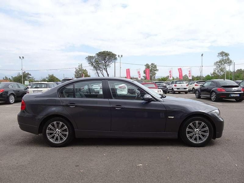 Usata BMW 320 177 CV (130 kW) 2008 Grigio Berlina