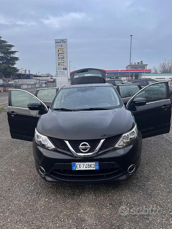 Usata Nissan Qashqai 106 CV (77 kW) 2014 Nero SUV