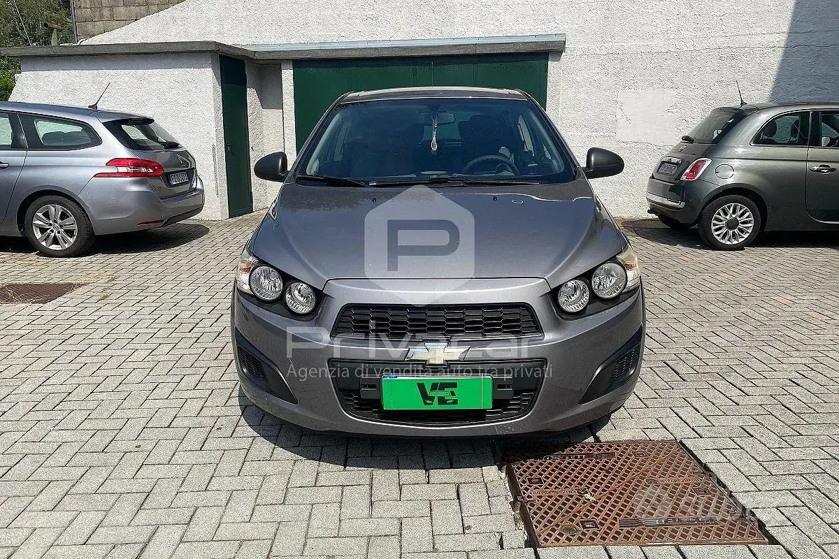 Usata Chevrolet Aveo LS 69 CV (50 kW) 2012 Grigio Utilitaria