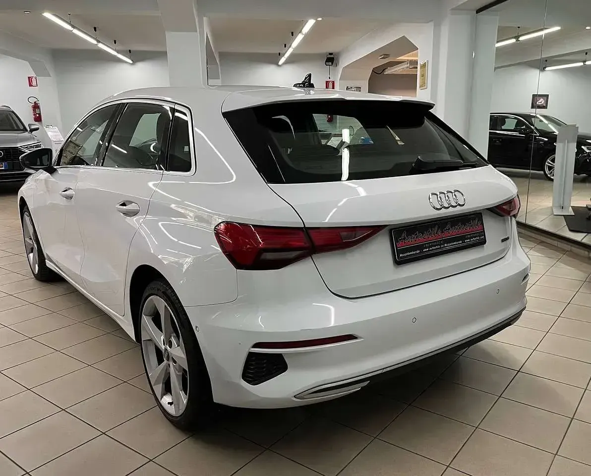 Gebraucht Audi A3 Business 200 PS (147 kW) 2021 Weiß Limousine