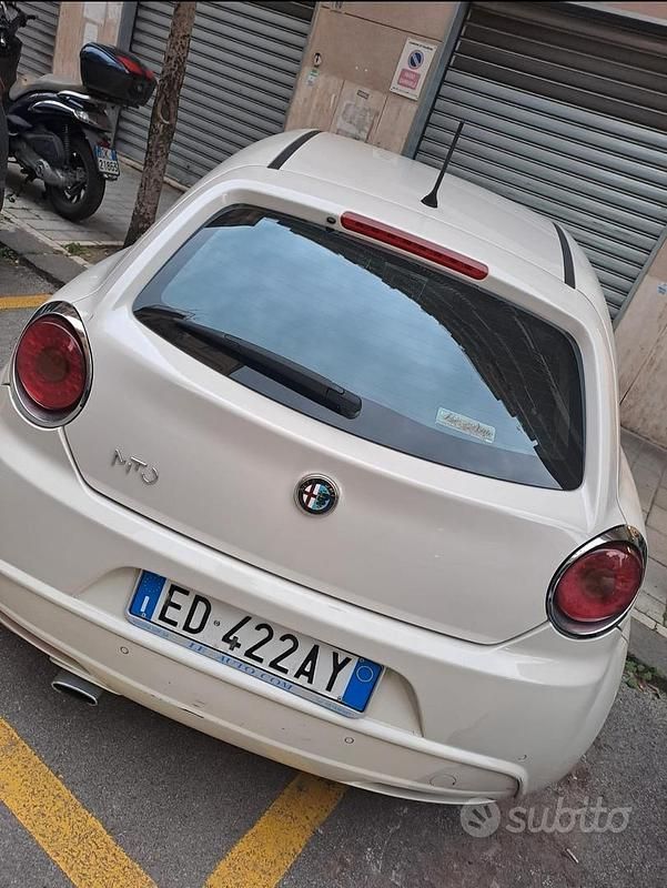 Usado Alfa Romeo MiTo Distinctive 95 CV (69 kW) 2010 Utilitario