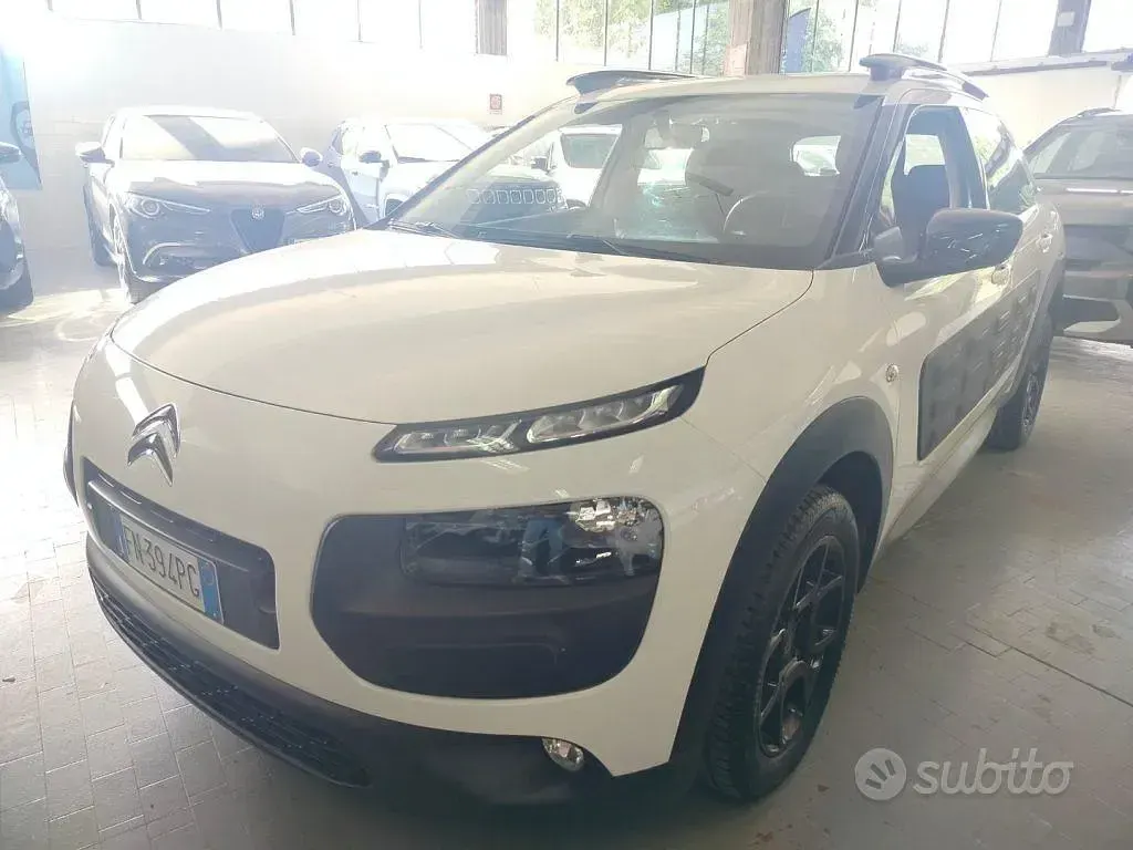 Usata Citroën C4 PureTech 82 CV (60 kW) 2018 Bianco SUV