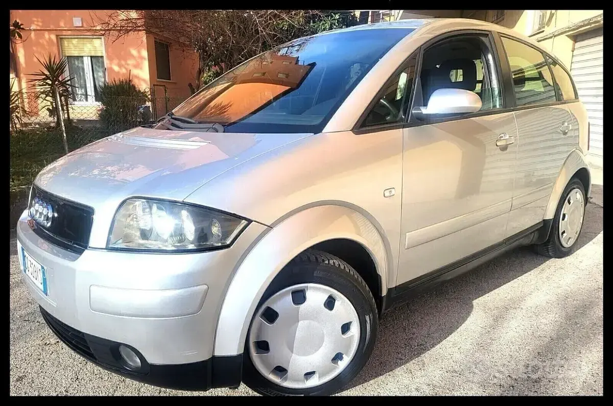 Usata Audi A2 75 CV (55 kW) 2003 Utilitaria