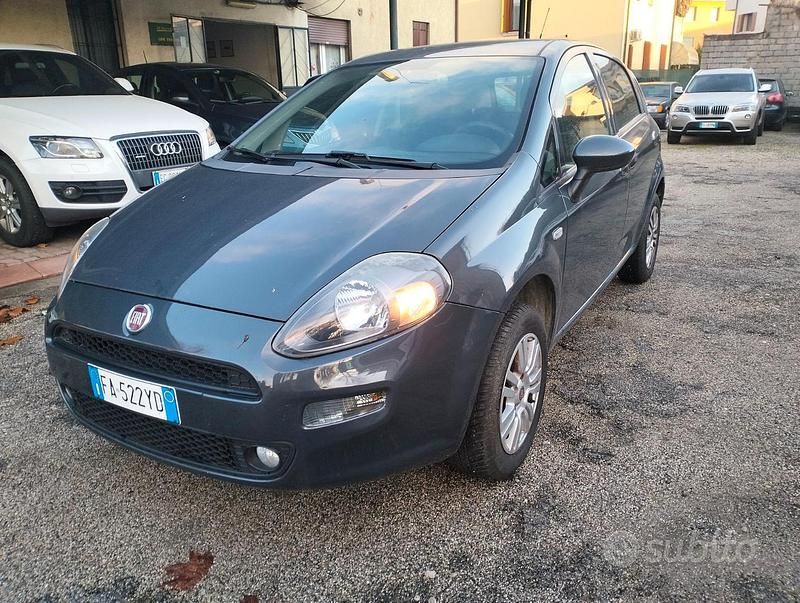 Usata Fiat Grande Punto 2015 Grigio Utilitaria