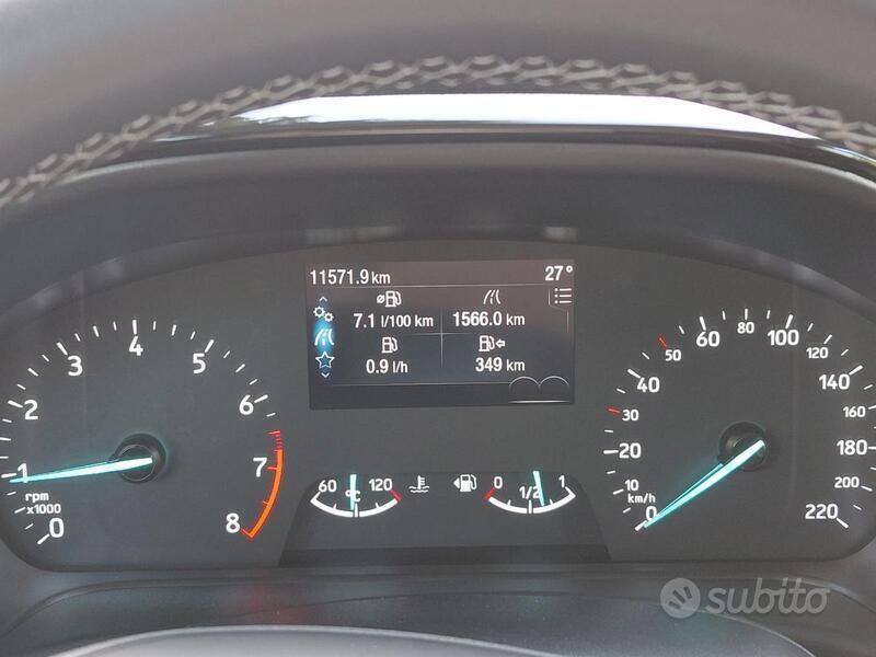 Rosso Usata 2023 Ford Fiesta Due volumi | 13.900 € (Super prezzo) - Immagine 1/4