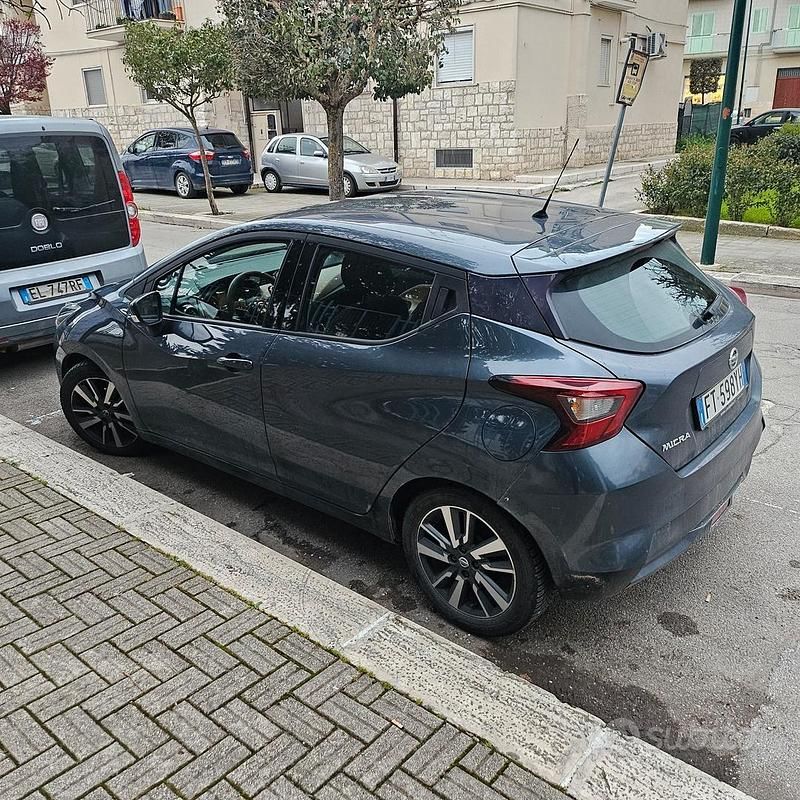 Usata Nissan Micra 90 CV (66 kW) 2019 Grigio Utilitaria
