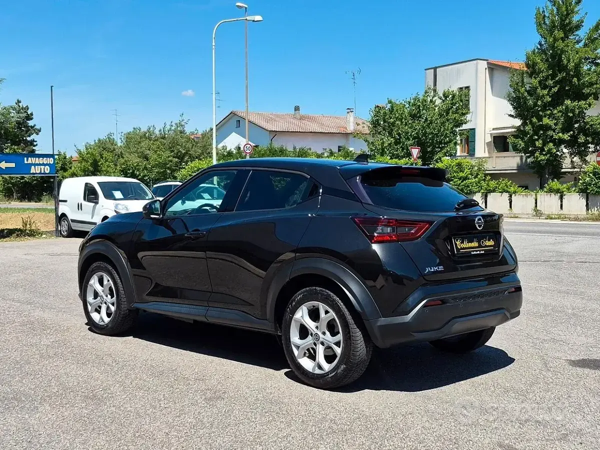 Usata Nissan Juke N-Connecta 117 CV (86 kW) 2020 Nero SUV