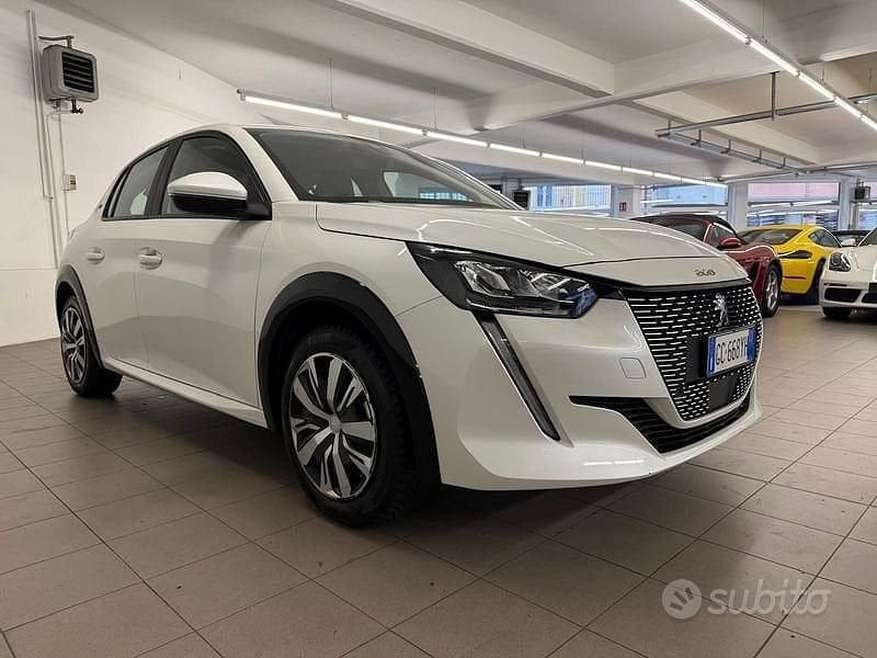 Usata Peugeot 208 Active 100 kW (136 CV) 2020 Bianco Utilitaria