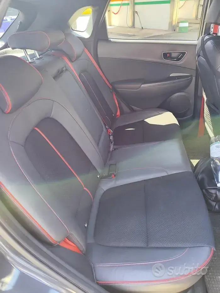 Usata Hyundai Kona 116 CV (85 kW) 2019 Grigio SUV