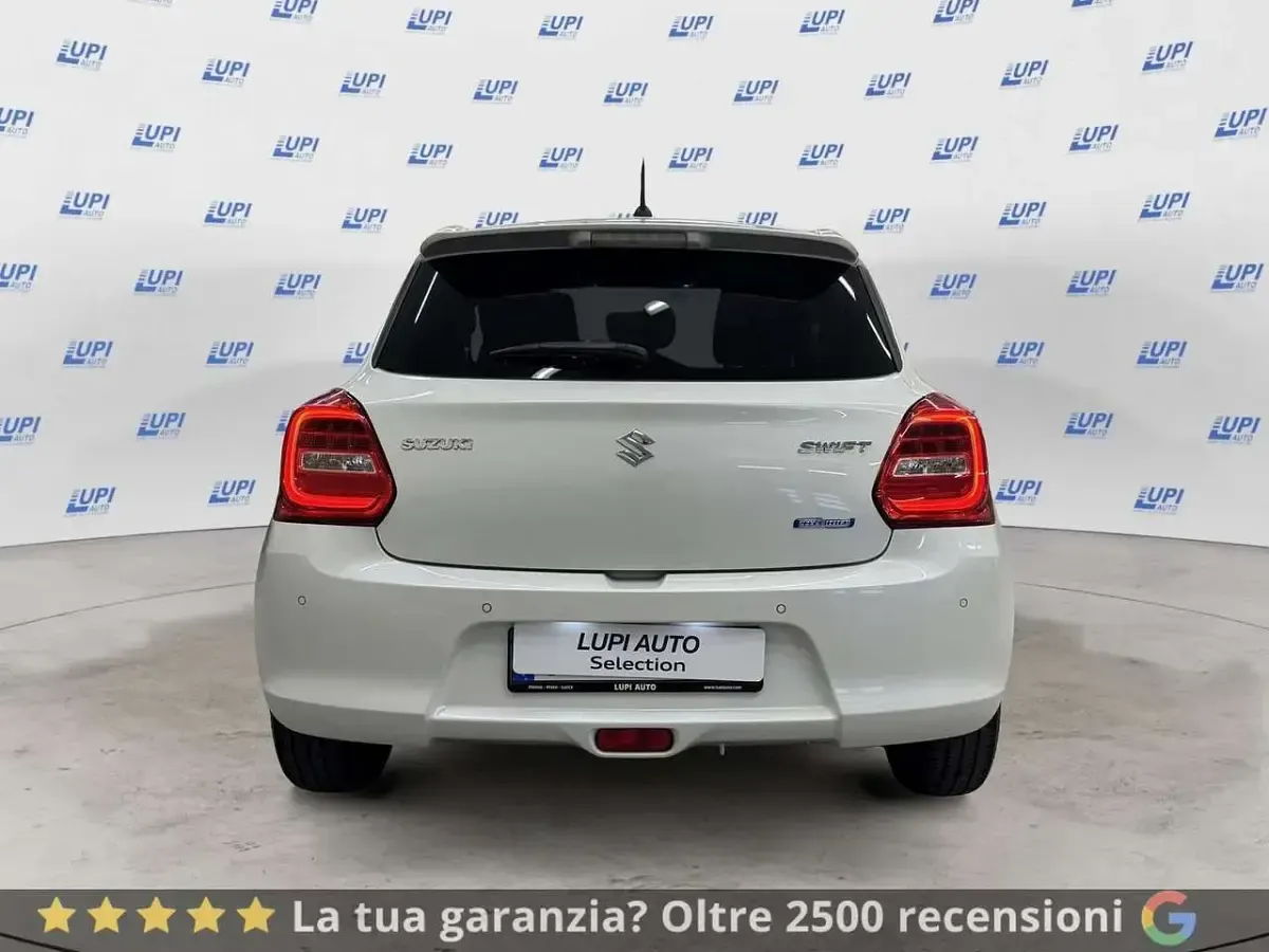 Usata Suzuki Swift 83 CV (61 kW) 2020 Bianco Utilitaria