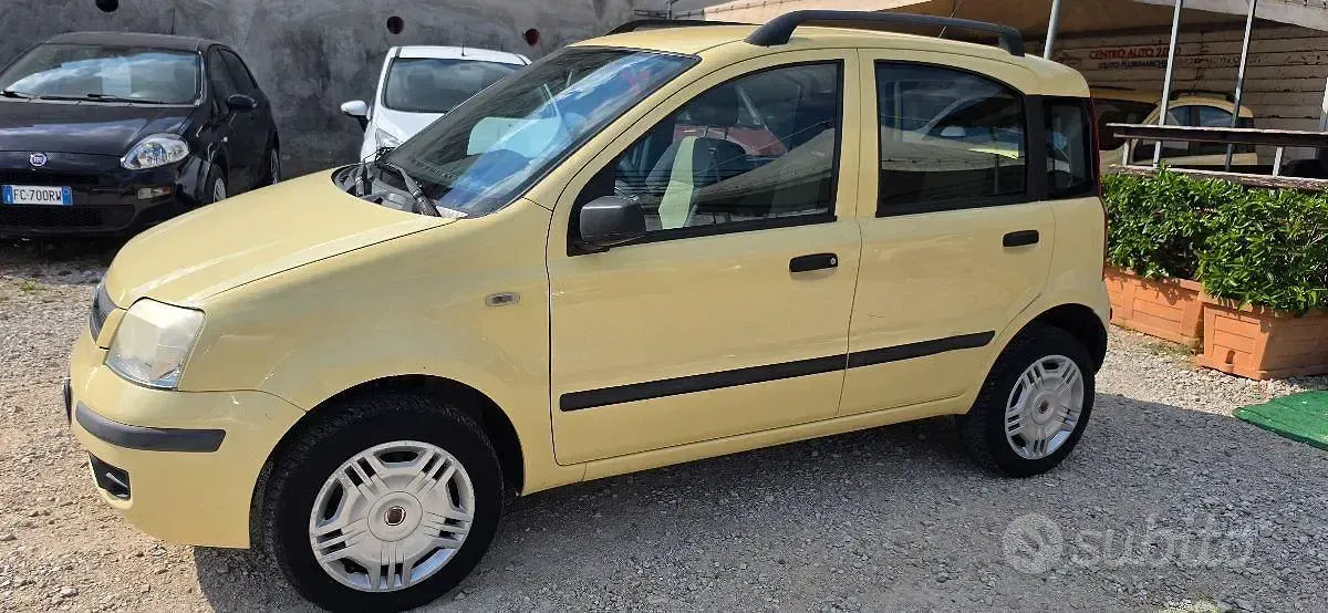 Usata Fiat Panda Dynamic 68 CV (50 kW) 2008 Giallo Utilitaria