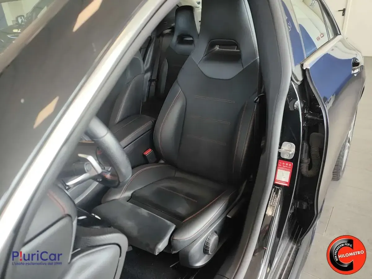 Usata Mercedes CLA220 Premium 190 CV (139 kW) 2023 Nero Coupé
