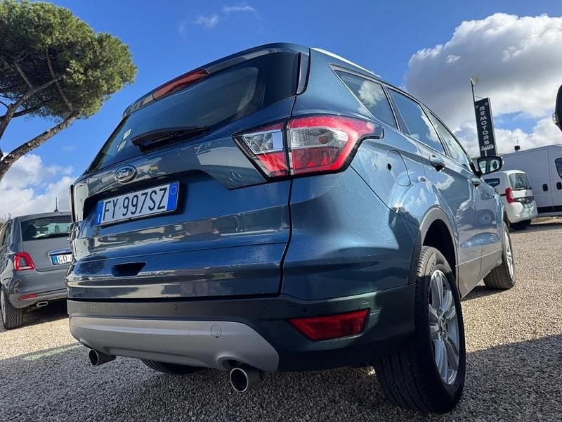 Usata Ford Kuga Business Edition 119 CV (87 kW) 2019 Blu SUV